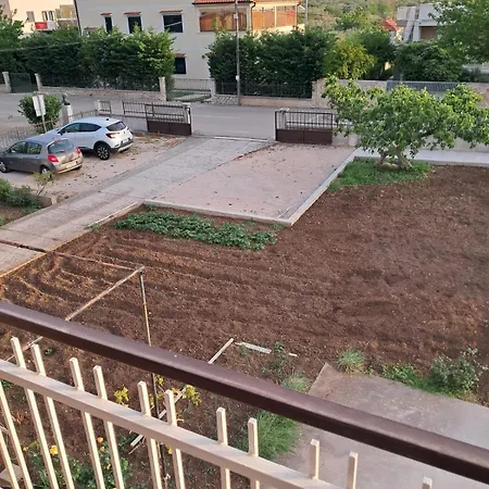 Apartment Pavla, Stjepana Radica 14, Betina Kovacic