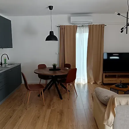 Apartment Pavla, Stjepana Radica 14, Betina